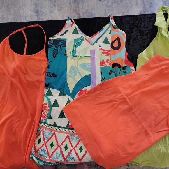 Shein 21 Dresses, tops, pants, pj's, NEW Size S-M - Picture 5 of 13